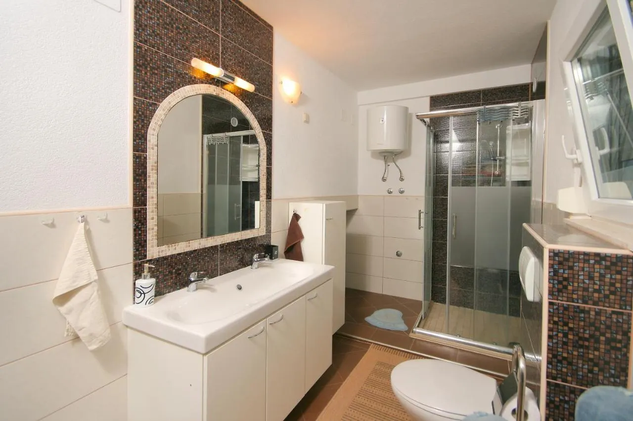 Apartmán Libetrogir 0*, Trogir